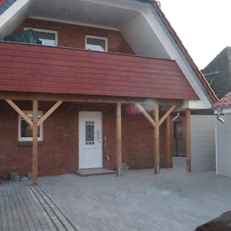 Utholm Apartment